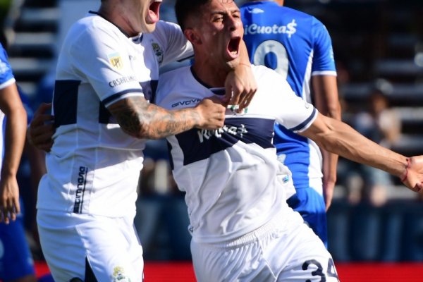 Gimnasia le ganó a Atlético Tucumán y sueña con la Sudamericana