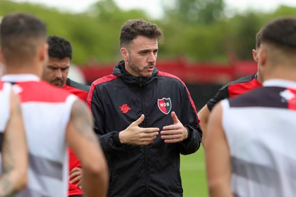 Mariano Soso inició su gestión en Newell’s