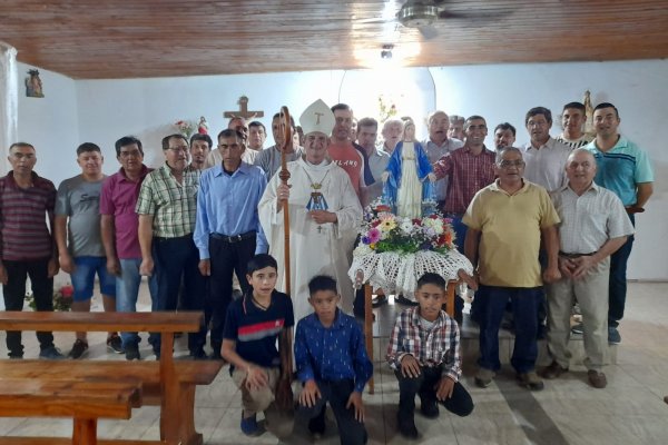 El obispo encabezó la fiesta patronal de Nuestra Señora de La Medalla Milagrosa