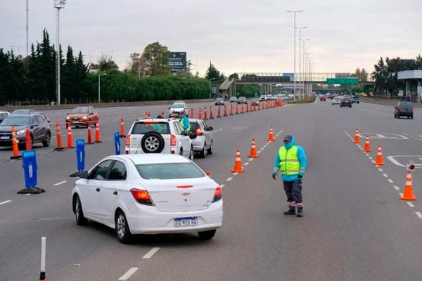 ¿Qué elementos y documentación del auto no debe faltar para salir a la ruta?