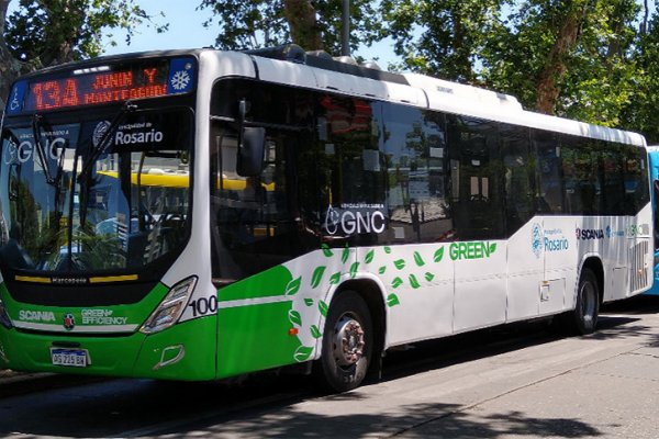 La Municipalidad prueba un colectivo a GNC en las líneas 134 y 135