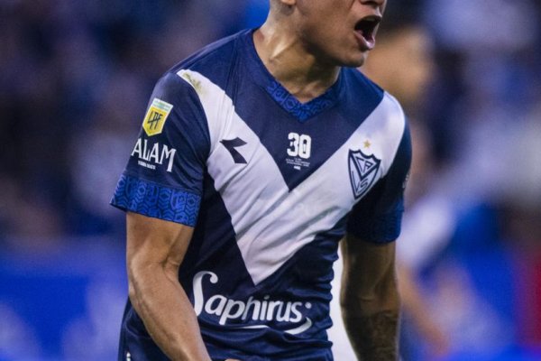 Vélez se impone a Sarmiento y consolida su liderazgo en la Liga Profesional