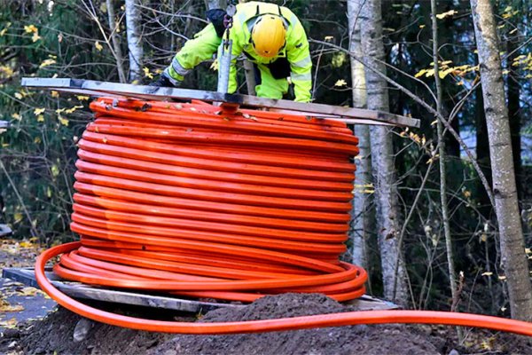 ¿Sabotaje?: Finlandia y Suecia tienen problemas de conexión en miles de hogares por daños en cables de fibra óptica