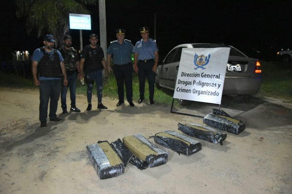 EN PLENA CAPITAL! Policías de Corrientes secuestran más de 50 kilos de Marihuana