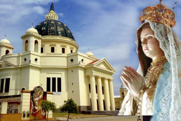 PROTECCIÓN! Peregrinos buscaron refugio en Itá Ibaté ante la intensa lluvia en su camino hacia la Virgen de Itatí