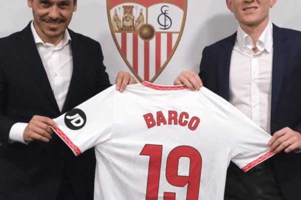 El inesperado anuncio del DT de Sevilla sobre el futuro de Barco: 