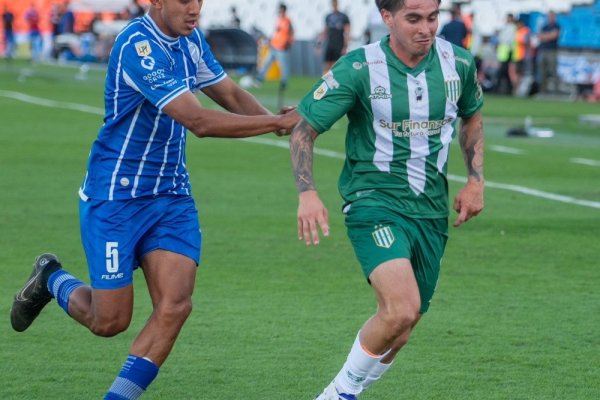 Godoy Cruz goleó a Banfield y clasificó a la Copa Sudamericana