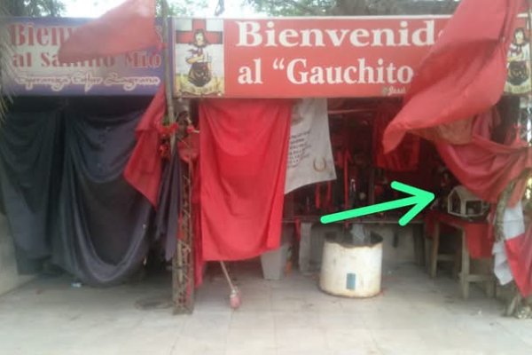 Santa Rosa: abandonan junto al Gaucho Gil la imagen robada de San Expedito