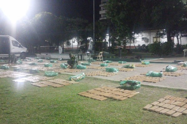 IMPRESIONANTE! Secuestran en Corrientes una tonelada de marihuana