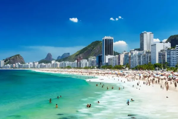 Tendencia para el verano 2025: todo más barato en Brasil comparado al NEA