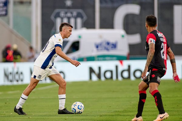 En un partido vibrante, Newell’s empata 1 a 1 con Talleres en Córdoba