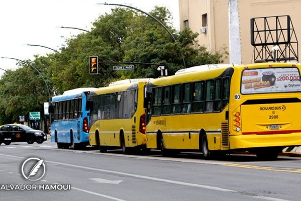 Se levantó el paro de colectivos en el Interior del país