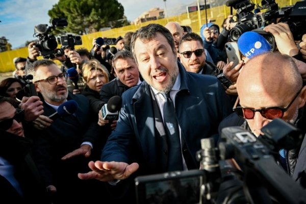 Matteo Salvini, absuelto en el juicio por bloquear el barco del Open Arms