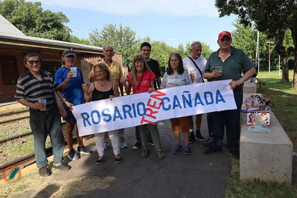 Usuarios y asociaciones ferroviarias reclamaron por la vuelta del servicio Rosario-Cañada de Gómez