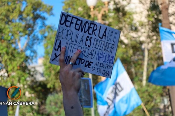 Desfinanciamiento universitario: el presupuesto otorgado por el Gobierno cayó 30% y los salarios docentes se desplomaron un 23%