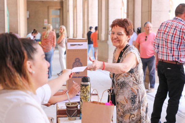 El interventor de la UCR Corrientes aprobó la elección interna