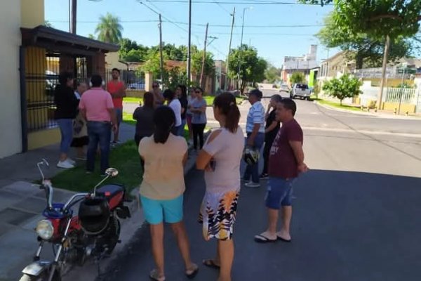 Reclamo vecinal por más seguridad en el Barrio Antártida Argentina