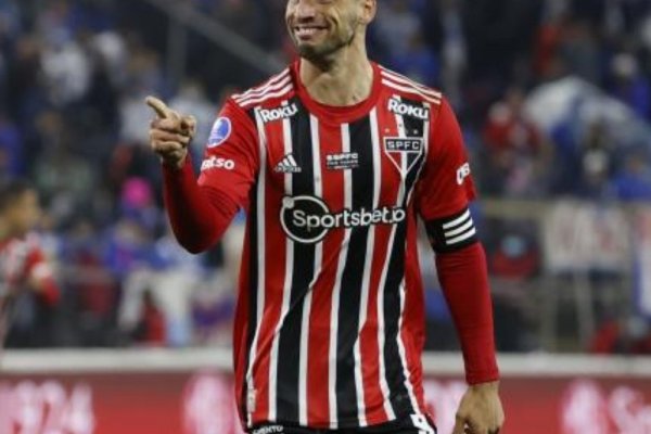 Inesperado: Jonathan Calleri, en el radar de Gallardo para River