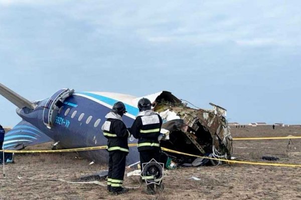 Putin se disculpó ante el presidente de Azerbaiyán por el «trágico incidente» con el avión de AZAL