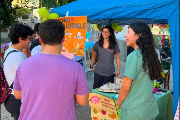 Salud recomienda hábitos alimenticios saludables en épocas festivas