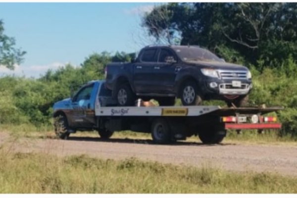 DE MODA! Secuestran otra camioneta floja de papeles