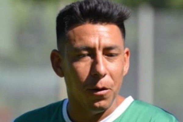 Brian Sarmiento se ofreció para volver a Banfield: 