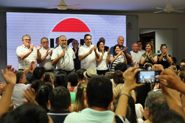 Interna radical en Corrientes: el gobernador se haría cargo del partido a fines de este mes