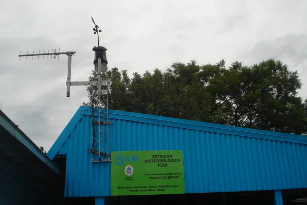 En pleno verano y con elevadas temperaturas no se puede consultar la Estación Meteorológica local