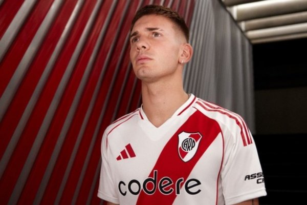 Mastantuono fue convocado al Sub-20 y se perderá la pretemporada con River