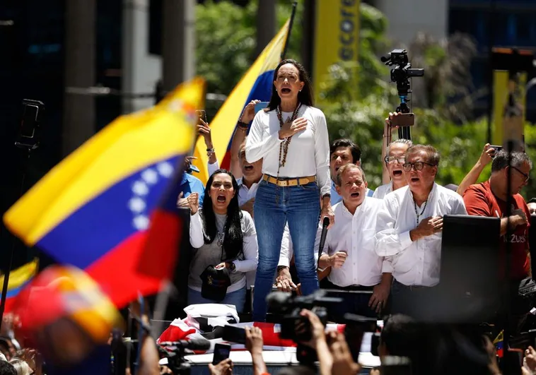 María Corina Machado llama a los venezolanos a las calles un día antes de la investidura de Maduro