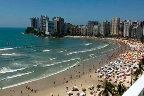 Declararon un brote de gastroenterocolitis en las playas del sur de Brasil: ¿argentinos afectados?