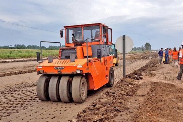 Hubo movimientos en la Autovía de la Ruta 12 y dicen que reiniciaron las obras