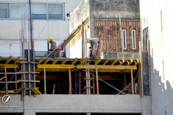 Construcción en crisis: 2024 cerró con una caída del 27% en los insumos vendidos