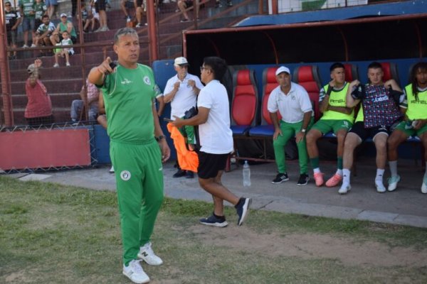 Walter Zacarías no continuará como DT de Mandiyú de Corrientes