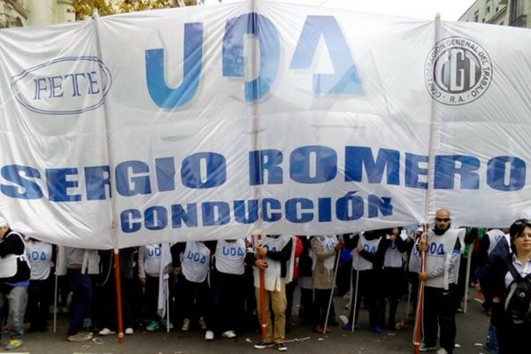 Docentes afiliados a UDA denuncian que el Gobierno de Pullaro perjudica el funcionamiento de la educación