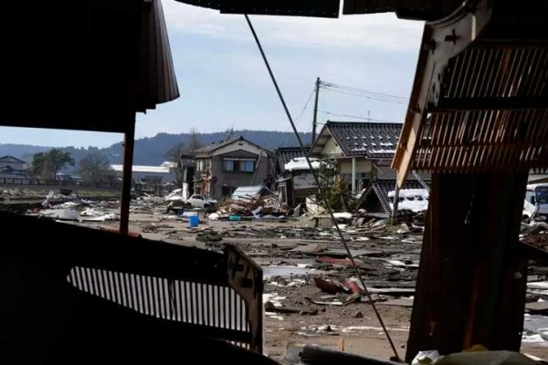 Un temblor de magnitud 6,9 sacudió el suroeste de Japón y hay alerta de tsunami