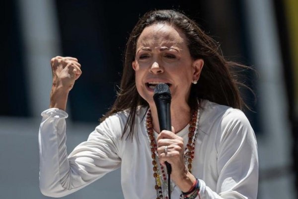 María Corina Machado rechaza la convocatoria de Maduro a nuevas elecciones regionales