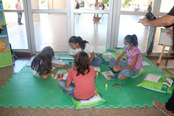 El Colectivo de Lectura realiza actividades en el Hospital Pediátrico Juan Pablo II