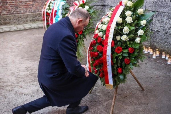 80 aniversario de la liberación de Auschwitz, en directo: asistentes, presencia de los Reyes de España y última hora del acto hoy