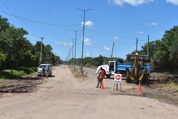 ESPERANZA! Pavimentarán el acceso al barrio y tendrá doble vía