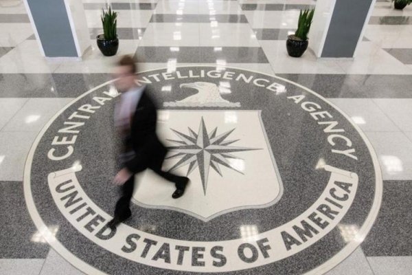 ERE de espías en EE.UU.: la CIA se apunta al plan de recortes de Trump