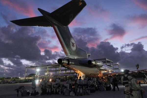 Un avión de reconocimiento de EE.UU. rastrea la zona del cártel de Sinaloa