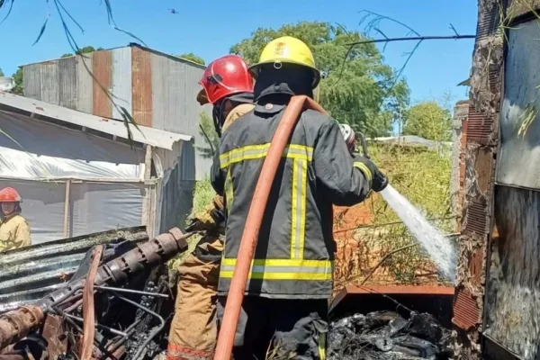 Murió un joven que fue rescatado en grave estado de un incendio