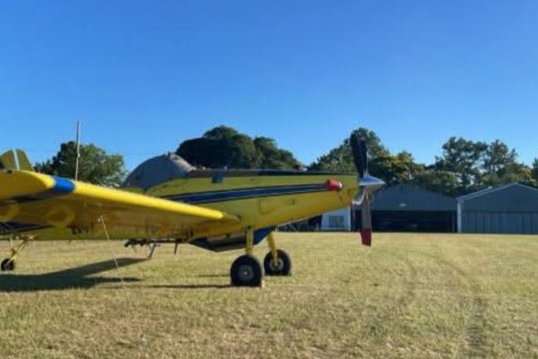 CORRIENTES SIN AVIÓN! Gestionan el regreso del hidrante para combatir incendios en Entre Ríos