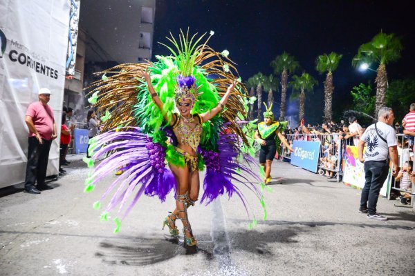 Carnaval Barrial: esta noche en el Barrio Mil Viviendas