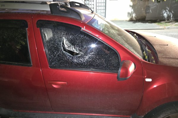 CHORRO ADENTRO! Violentó un auto y se llevó un 