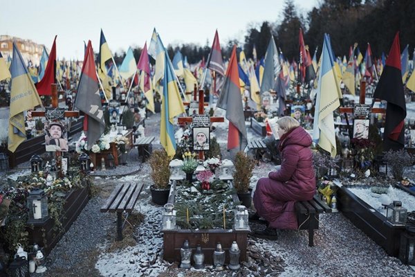 Las viudas de guerra de Ucrania: «Preferimos morir defendiendo un país libre a aceptar una paz injusta»