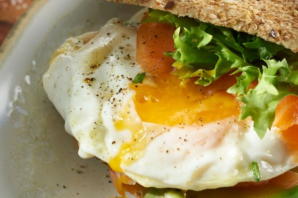 Dos desayunos con proteína que alterno entre semana y que me están funcionado para controlar peso