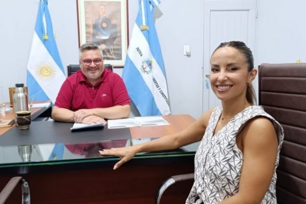 La bailarina Lourdes Sánchez de recorrida por el sur correntino como directora general del Teatro Vera