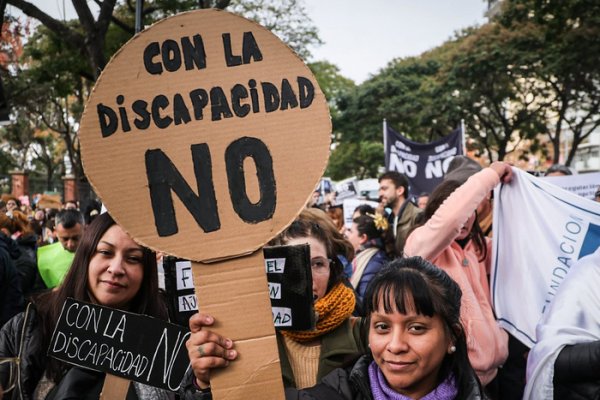 Personas con discapacidad, los olvidados de siempre